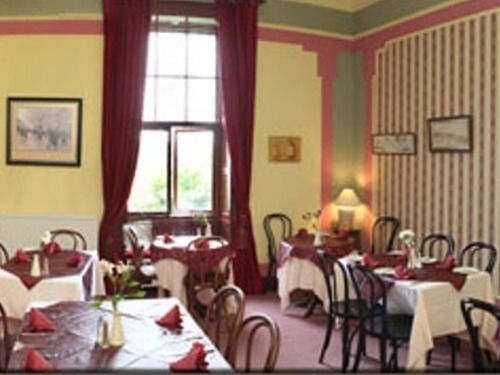 The County Hotel Banff Bagian luar foto
